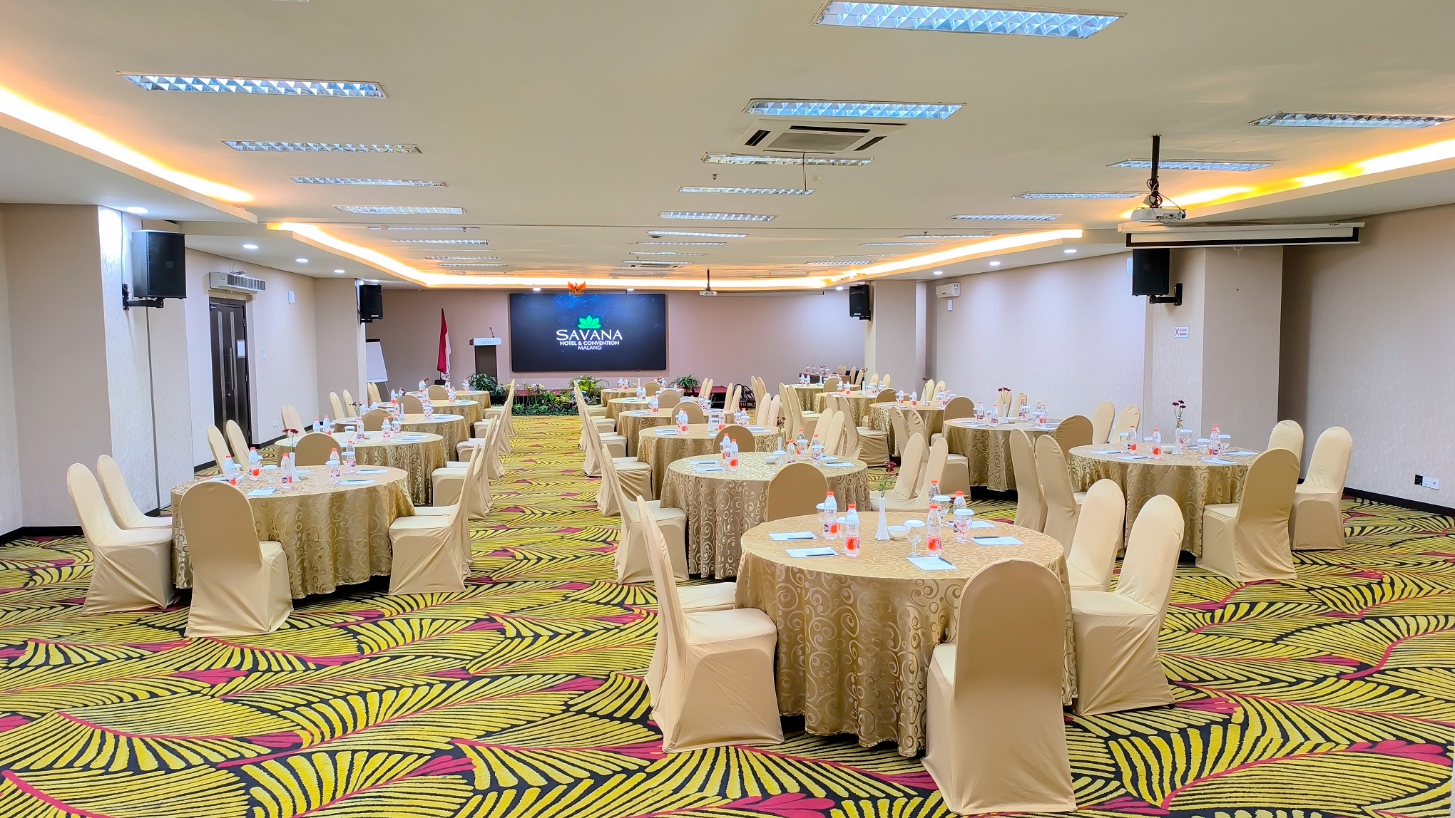 4 × 2 m LED Videotron