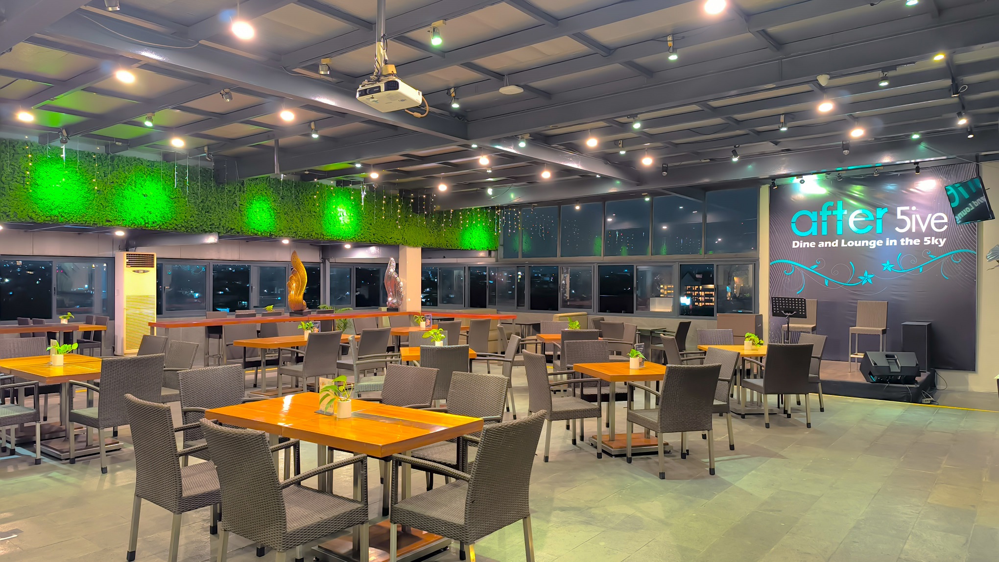 new 3 (1 of 5) - web savana